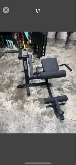 Titan Fitness Back Extension and Ab Machine