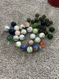 Lot Of Vintage Large Size Shooter Marbles Very Rare