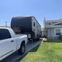 Toy Hauler/ Bunk House/ Outdoor Kitchen 