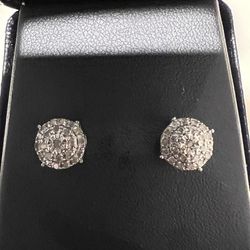 1/2 Carat diamond earrings