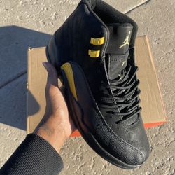 Jordan 12 ‘black Taxi’