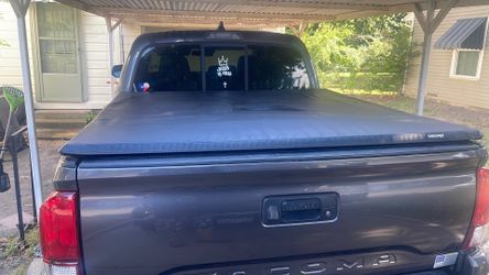 A Bed Cover For A Toyota Tacoma