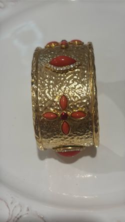 Gorgeous summer Cuff