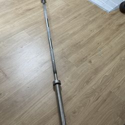 American Barbell – Olympic Barbell 20kg – Commercial Grade – $100