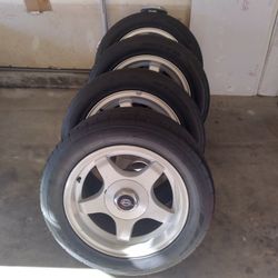 Impala ss rims and Tires $900