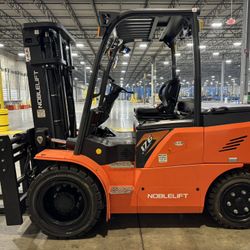 17.5K forklift 