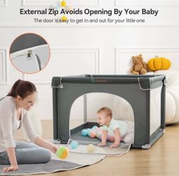 Comomy Baby Playpen with Mesh Sides