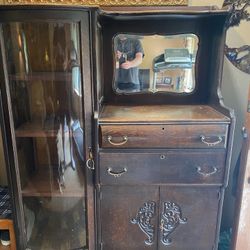 Antique Curio Cabinets