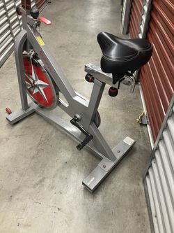 Sunny Health & Fitness Stationary Bike Cycling Exercise Cycle Trainer