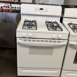 Hot Point 30”Wide Gas Range Stove In White