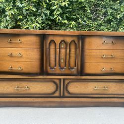 Mid Century Modern Triple Dresser  - 10 Drawers