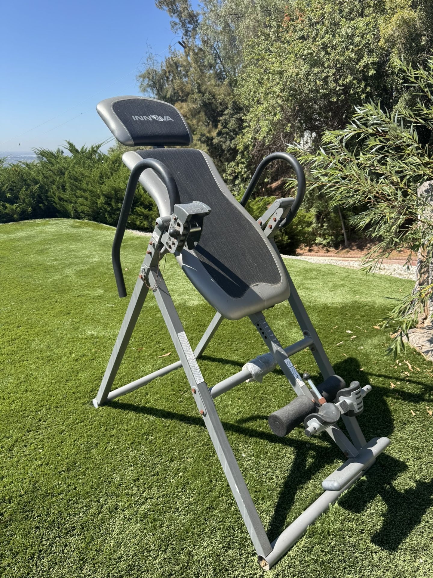 Inversion Table Innova