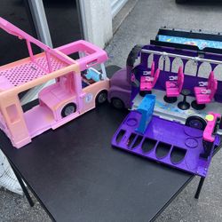 $40 for both! Two Girl’s Toy Doll Figure Buses! (1) Barbie Dream Camper (1) MONSTER HIGH BIG PURPLE DELUXE PARTY BUS MOBILE SALON 2016 23x8x12in