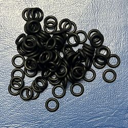 100 pc. Black Wacky-Rings