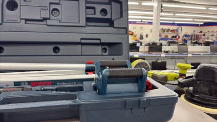 Laser level