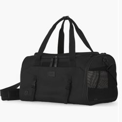 Dog or cat carrier 