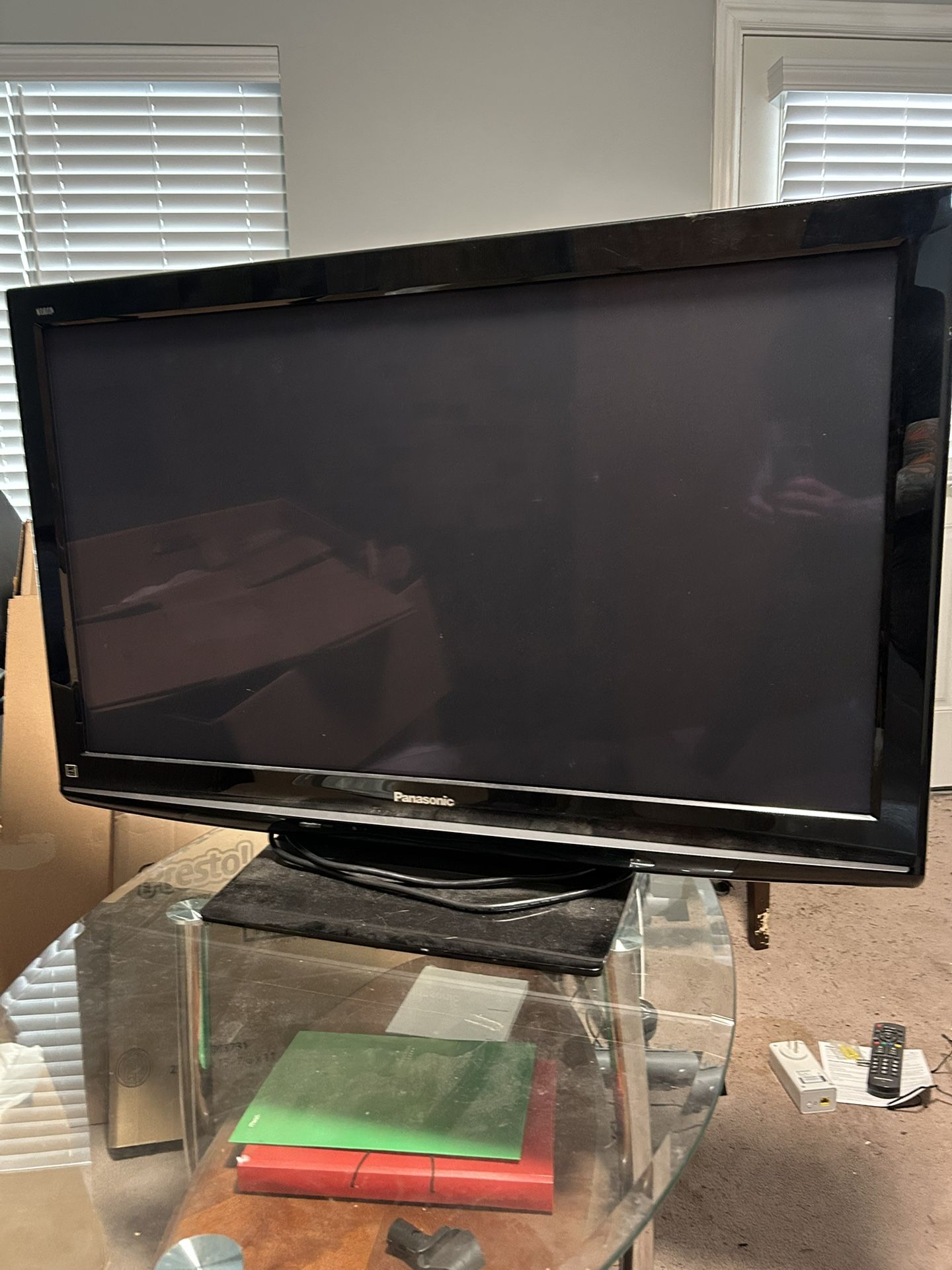 Panasonic 40 Inch 1080p TV