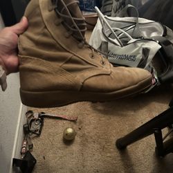 Military Boots 