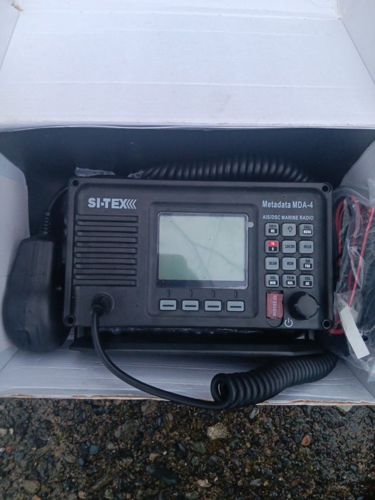 Si-tex Metadata MDA4 Vhf Marine Radio (UNUSED).Many Hi End Tools For Sale. For Pick Up Fremont Seattle. No Low Ball Offers Please. No Trades