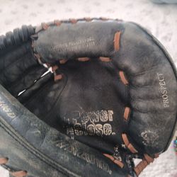 Mizuno catchers glove size 32.5