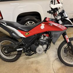  2011 Husqvarna 650