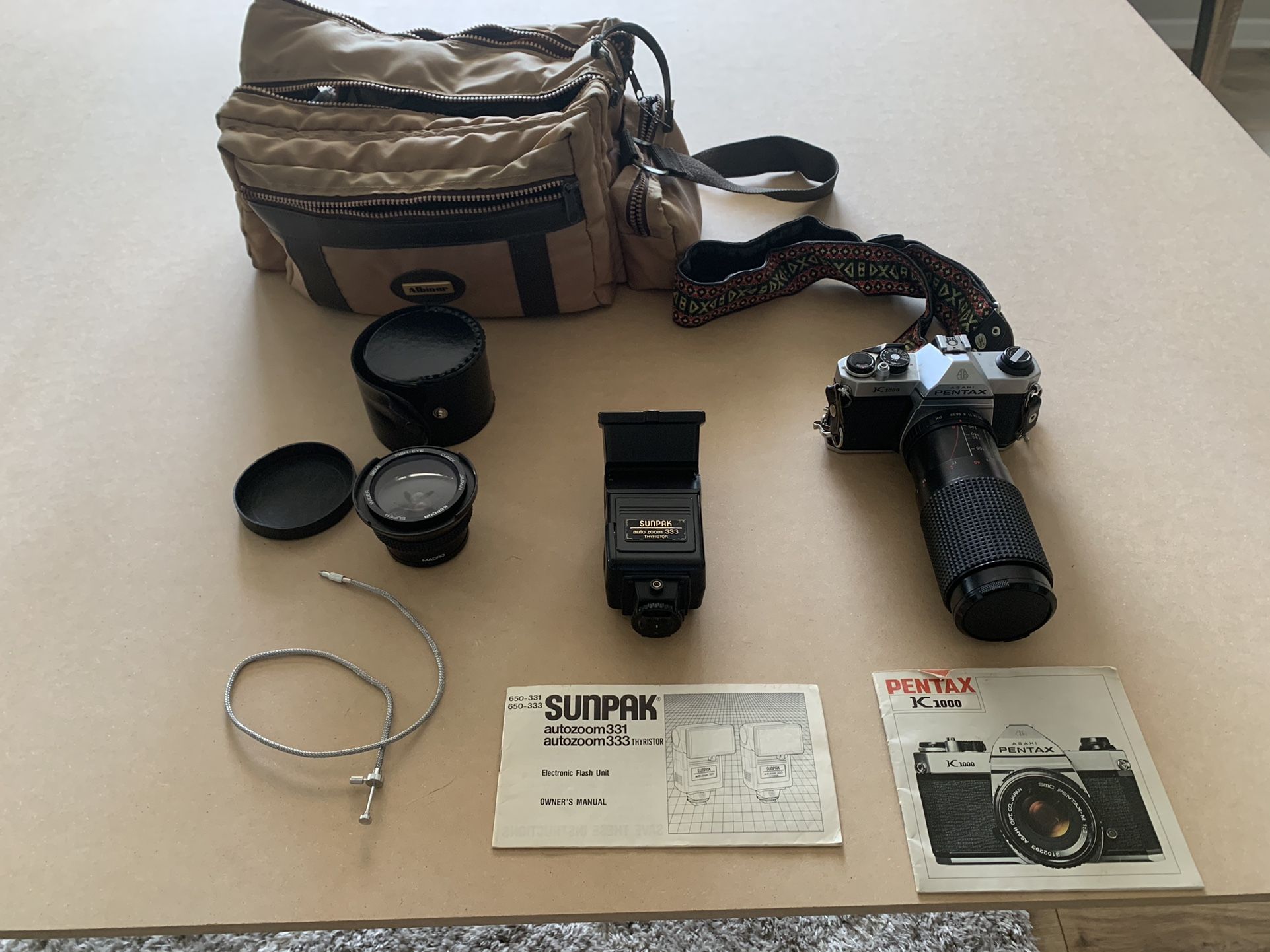 Pentax K1000 - Full Setup - Great Condition