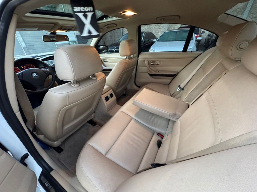 2011 BMW 328i