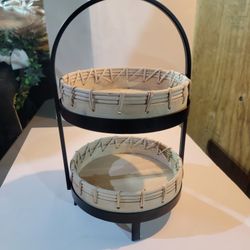Wrought-iron 2 Tier Baskets