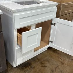 30 inch shaker white all wood bathroom vanity