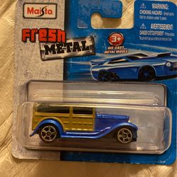 New-Maisto-Fresh Metal-32 Ford