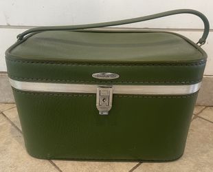 Vintage Green Featherlite Traincase MCM Cosmetics Suitcase | Vtg Retro Train Case | Retro Green Home Storage, Cosmetics Craft Storage