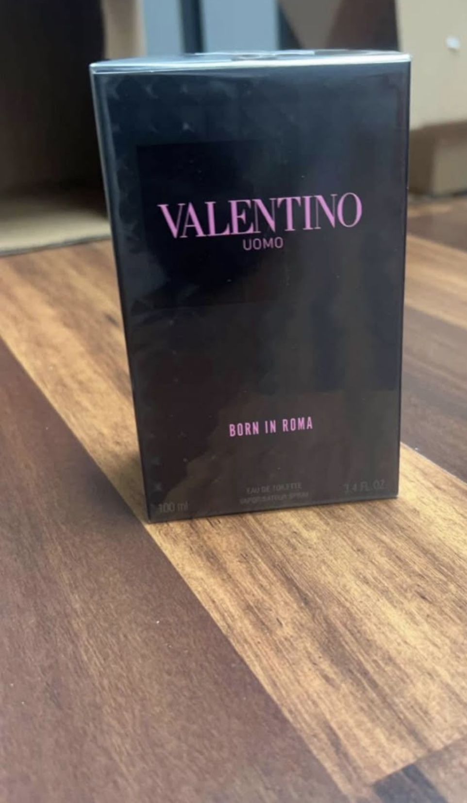 *SEALED* Valentino Born in Roma UOMO