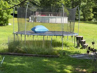 Trampoline
