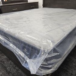 No Credit Needed No Money Down Serta Queen Size PillowTop Mattress With Box Spring