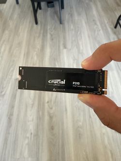Crucial P310 1TB NVMe SSD (PCIe Gen4, M.2 2280)