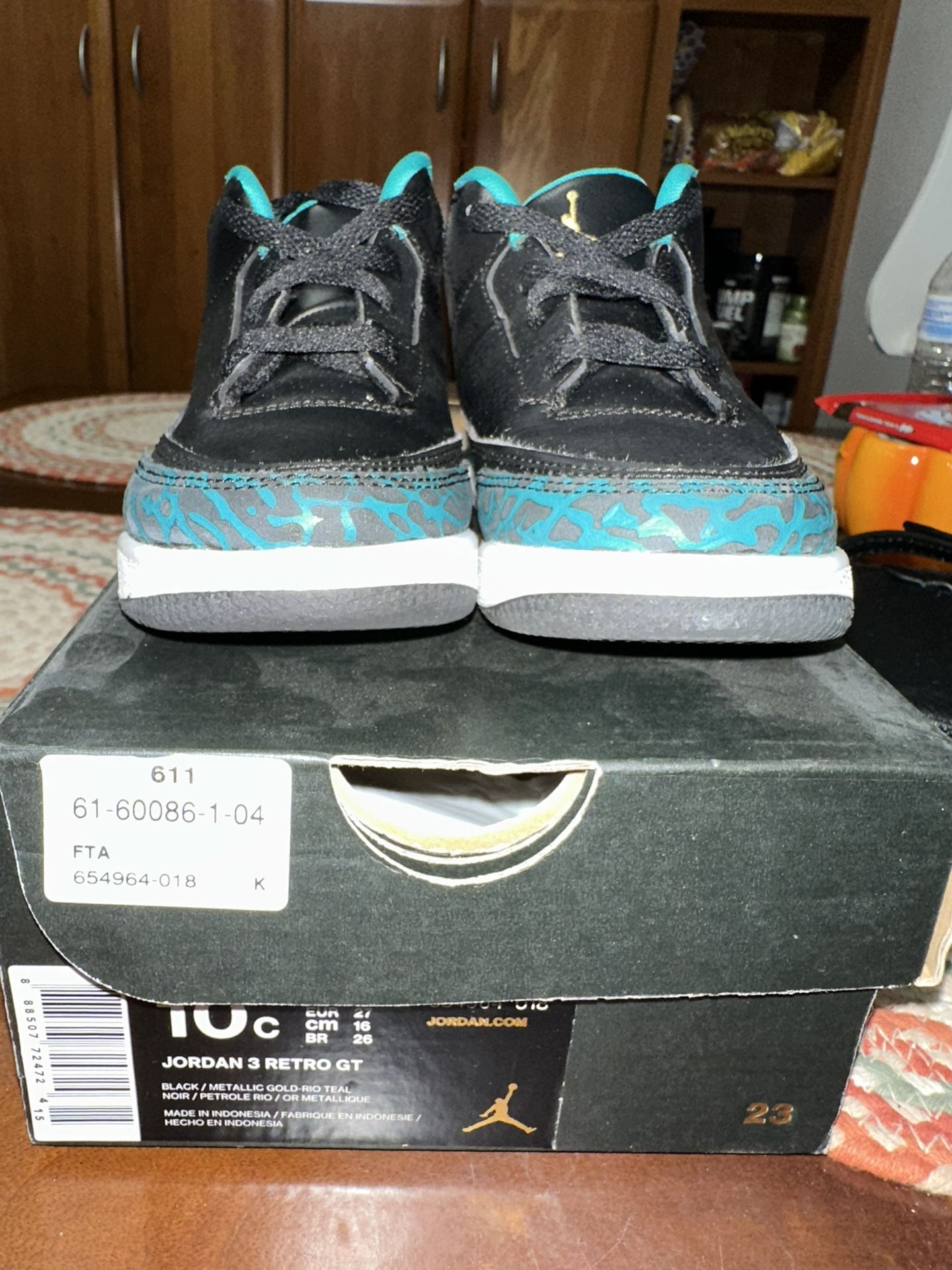 Jordan 3 Retro 10C Black/metallic Gold Rio Teal