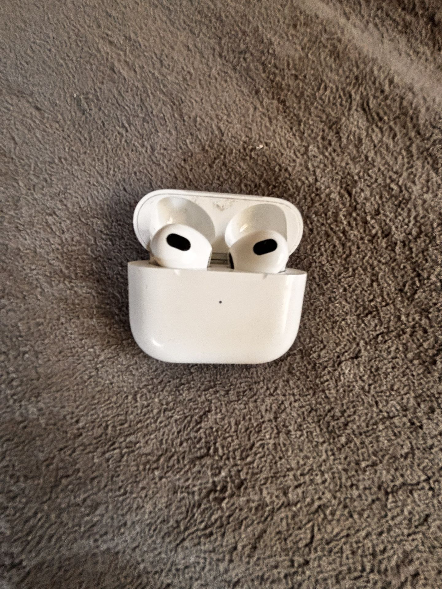 AirPod Gen 3s