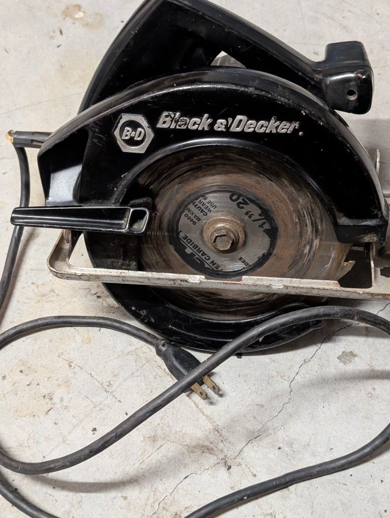 Vintage Black & Decker 7308 Circular Saw