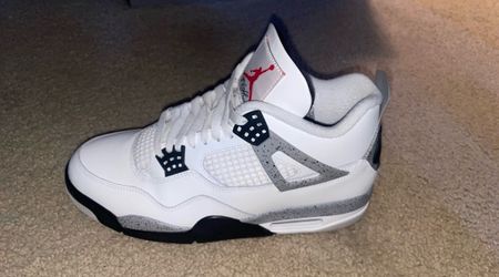(2016) Retro White Cement Jordan 4s