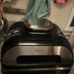 BRAND NEW NINJA AIR FRYER