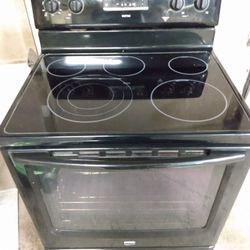 Nice Maytag Electric 5 Burner Glass Top Stove Works Great Clean Inside And Out