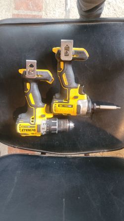 Dewalt impacto xr20v / drill xr20v