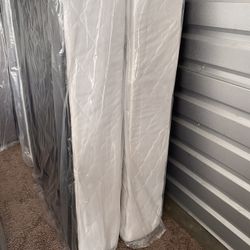 New King Size Box Spring. Delivery Is Available 
