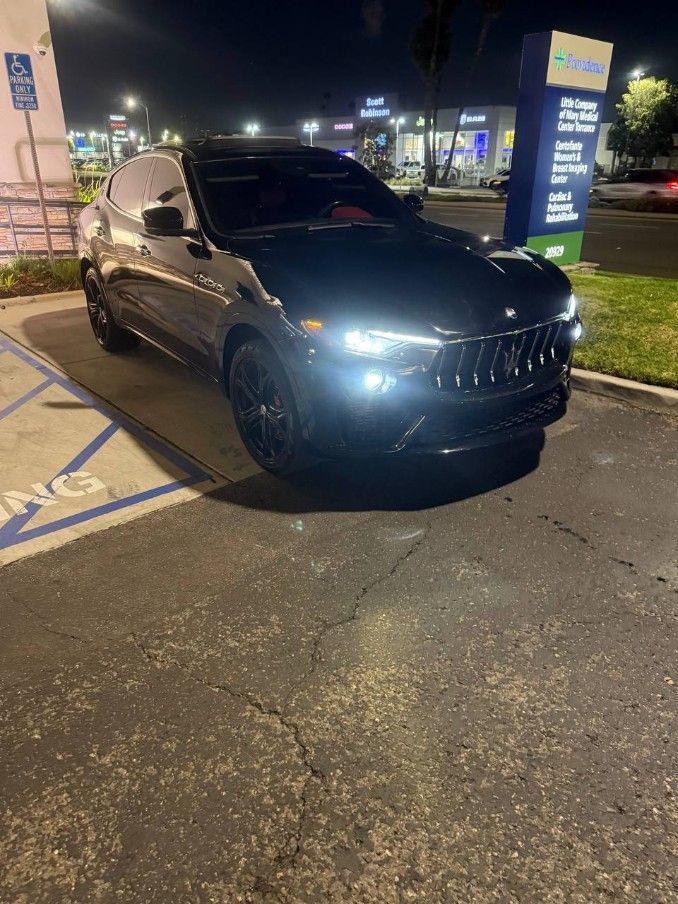 2021 Maserati Levante