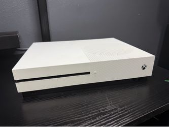Xbox one S - 1 TB
