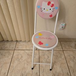 Folding vintage  Hello Kitty  Chair $30.