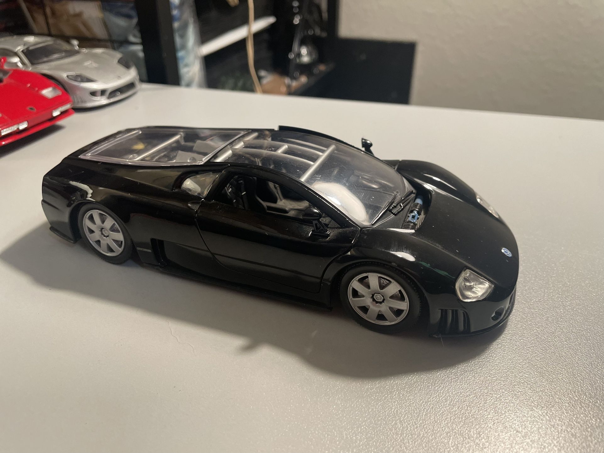 1:24 Scales Volkswagen Nardo W12 Show Car