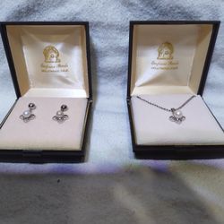 Sterling Silver Pearl Necklace & Earring Set