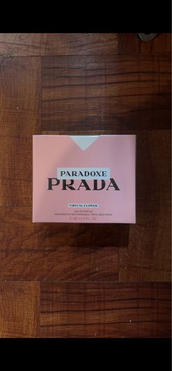 Prada Paradoxe Virtual Flower