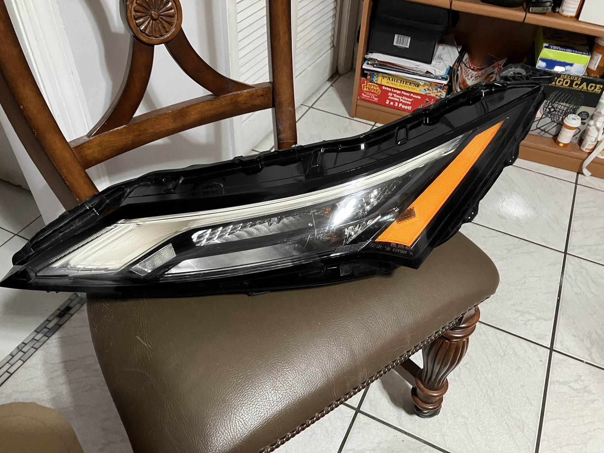 2021 2022 2023 Nissan Rouge Drivers Oem Headlight